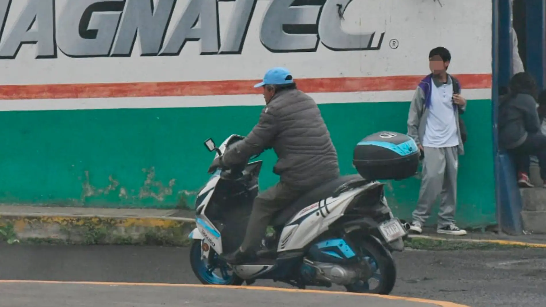 motociclistas sin casco (6) 6